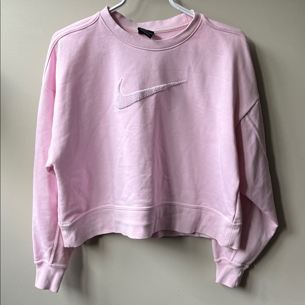 Nike Women's Light Pink Cropped boxy Sweatshirt